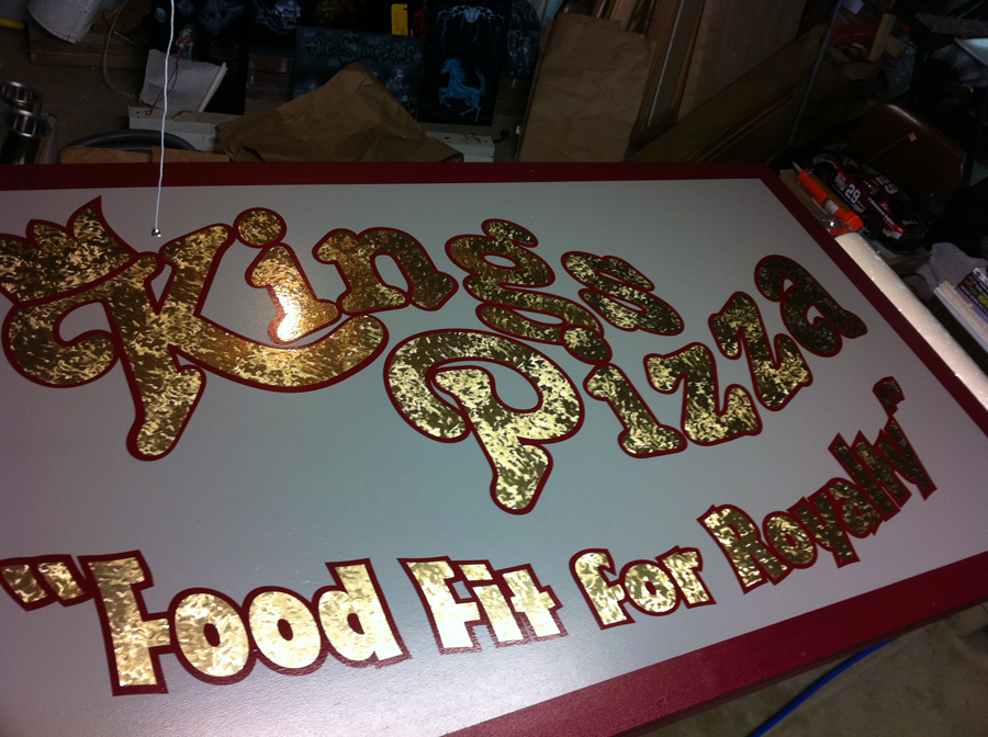 King's Pizza Sign